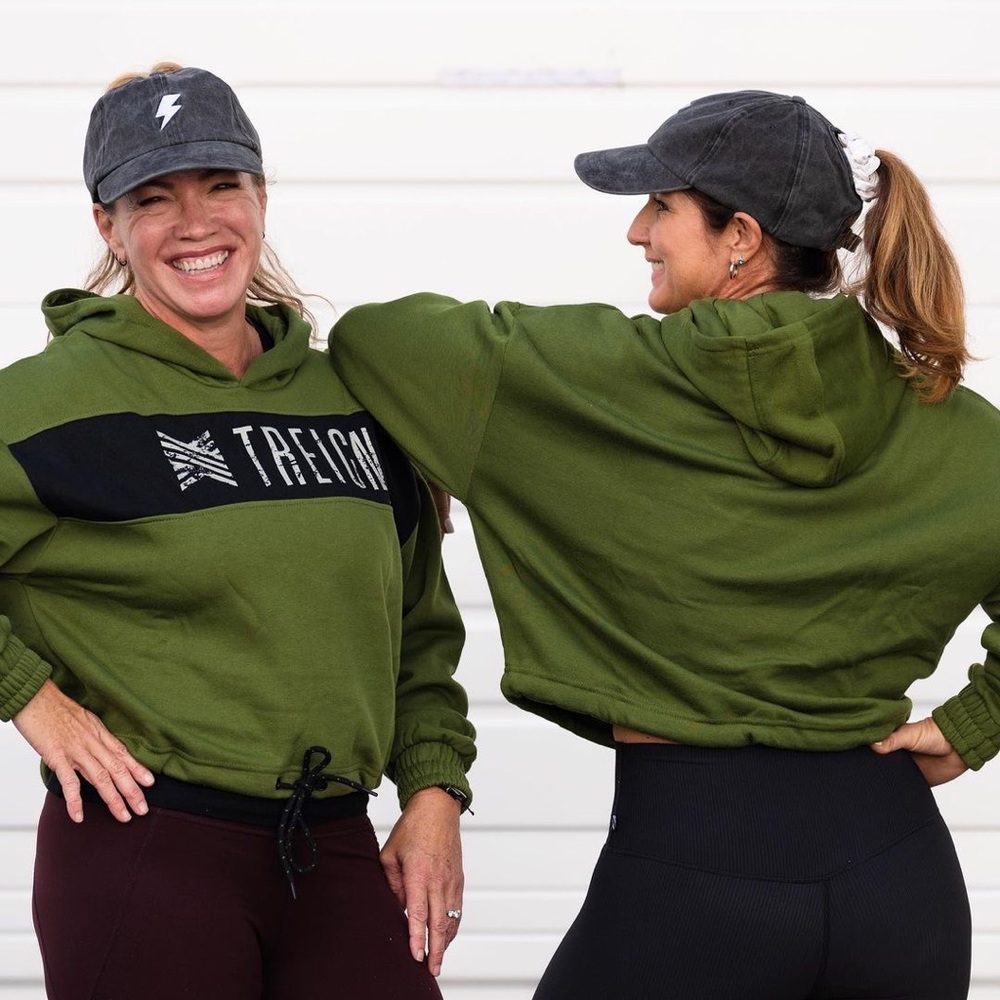 Treign Arena Crop Hoodie